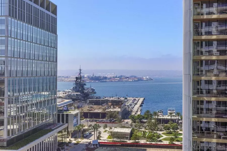 700 W E St #1502, San Diego, CA 92101