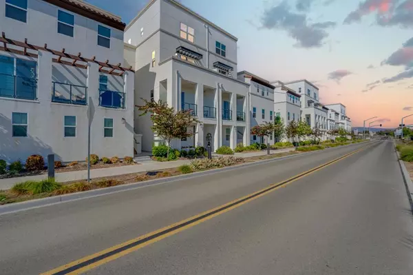 2034 Luzon Ln #4, Chula Vista, CA 91915