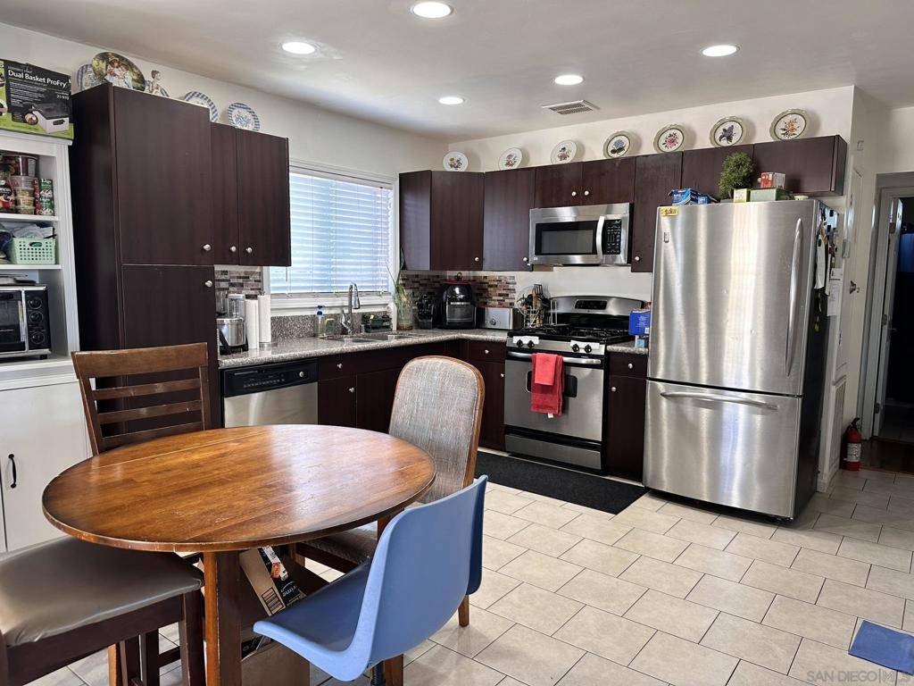 National City, CA 91950,943 Paradise Dr