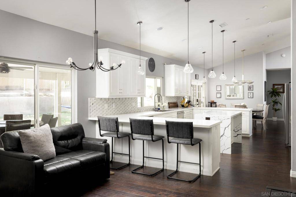 Poway, CA 92064,14145 Tierra Bonita