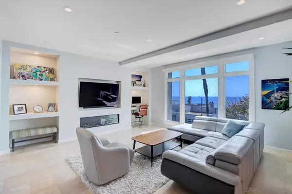 La Jolla, CA 92037,5430 La Jolla Blvd #C201