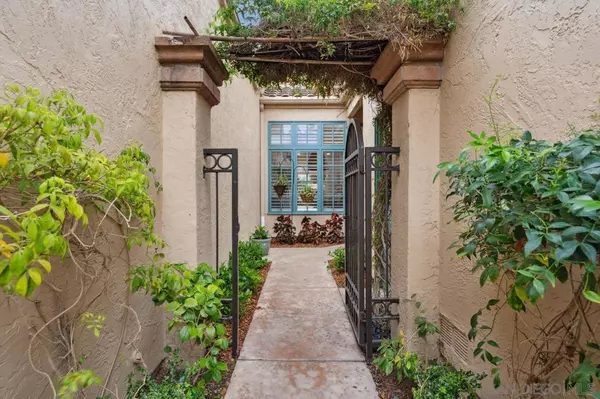 Rancho Santa Fe, CA 92091,15345 Via Simpatico