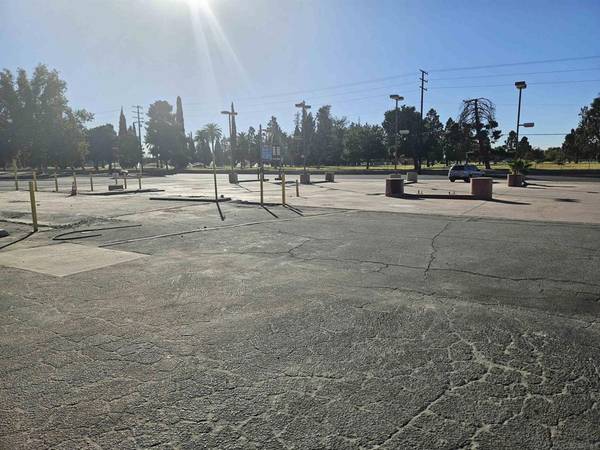 2469 S San Jacinto Ave., San Jacinto, CA 92583