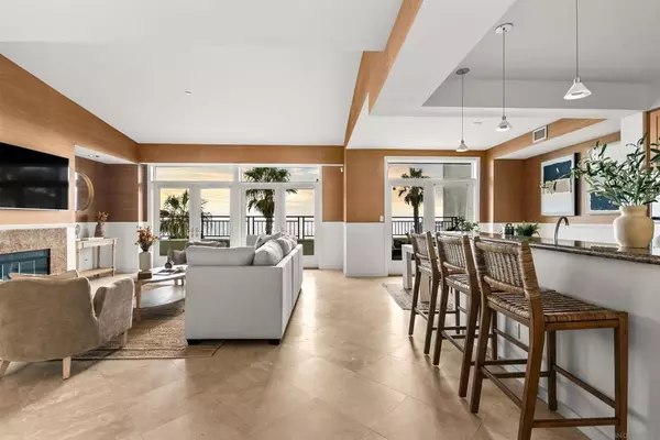 La Jolla, CA 92037,5430 La Jolla Boulevard #C302