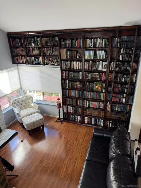 Oceanside, CA 92054,368 Leeward Ct