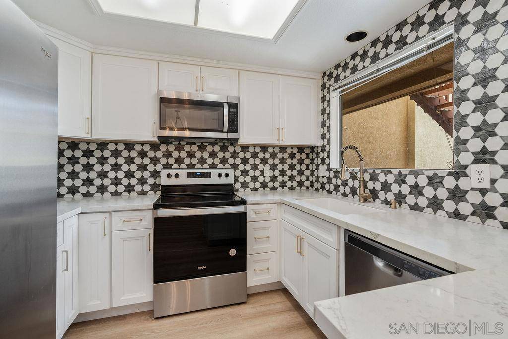 42140 Lyndie Lane #31, Temecula, CA 92591