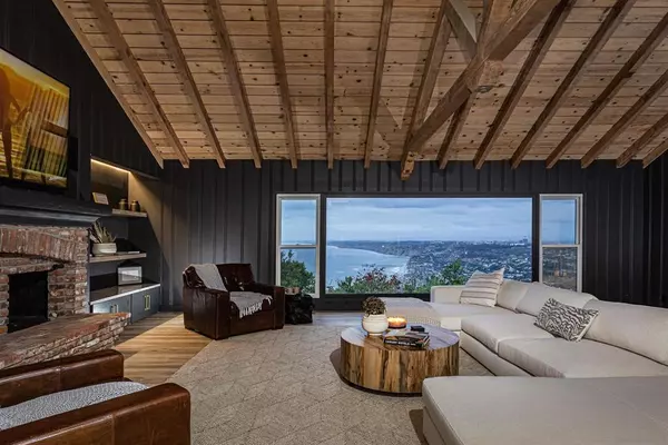 La Jolla, CA 92037,7362 Brodiaea Way