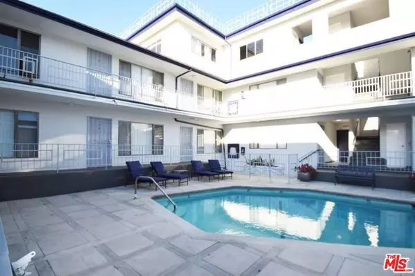 1940 Carmen AVE, Los Angeles, CA 90068