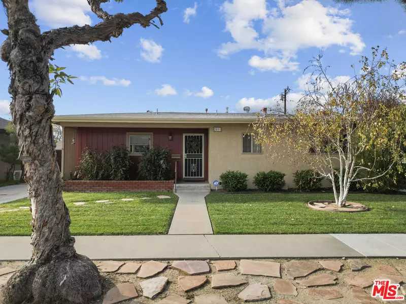 2451 Terraine AVE, Long Beach, CA 90815