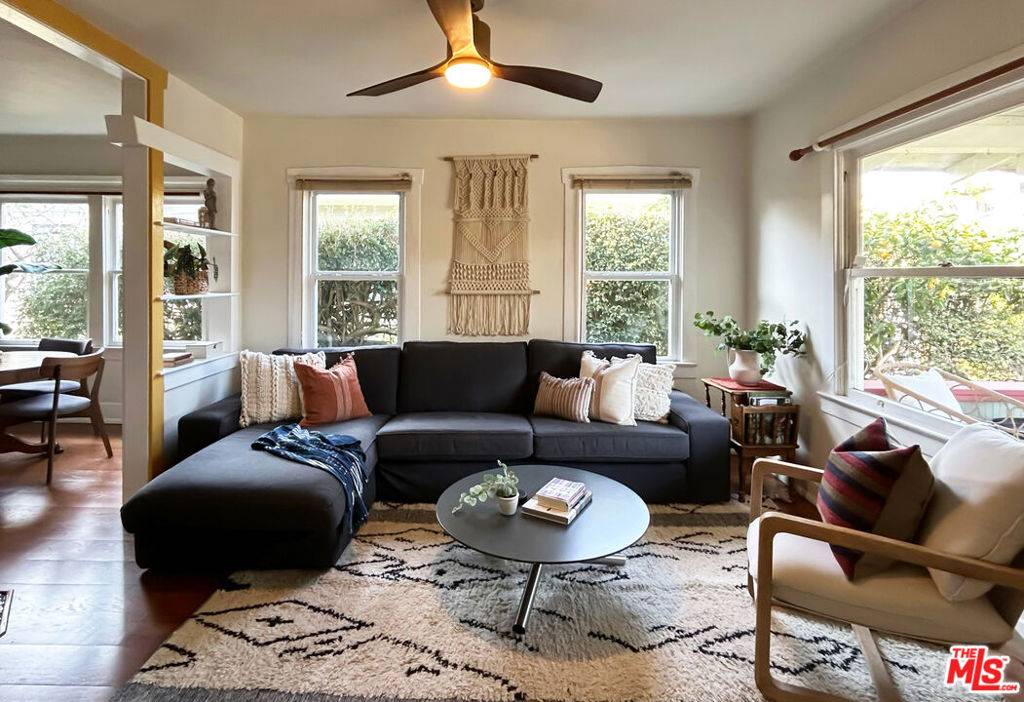 335 5th AVE, Venice, CA 90291