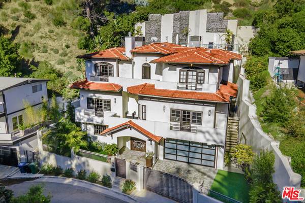 3133 Deronda DR, Los Angeles, CA 90068