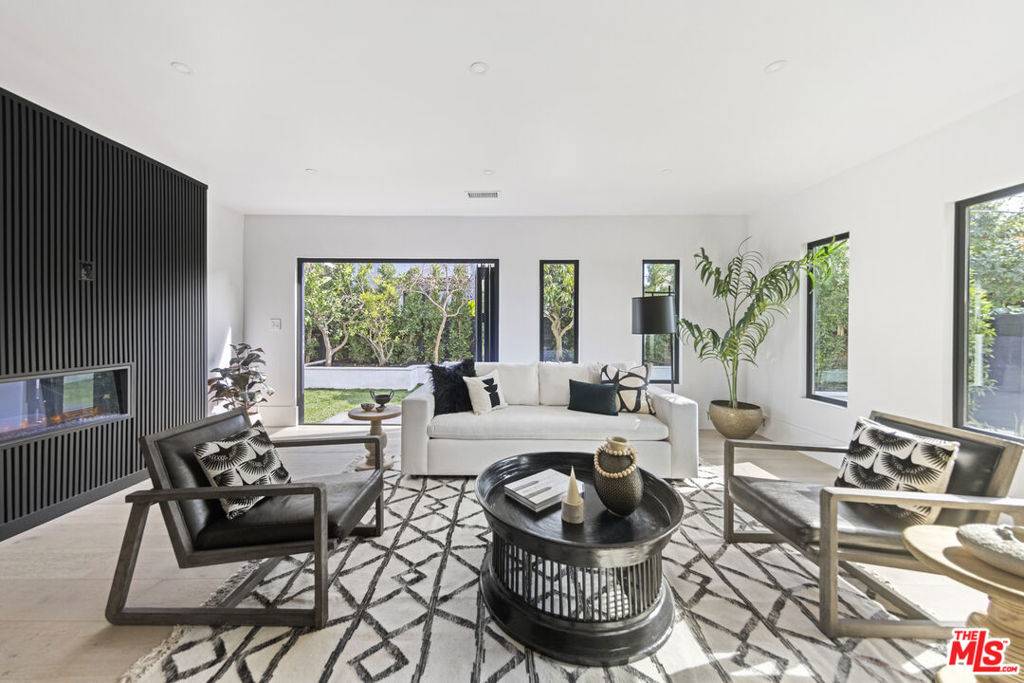 12516 Rubens AVE, Los Angeles, CA 90066