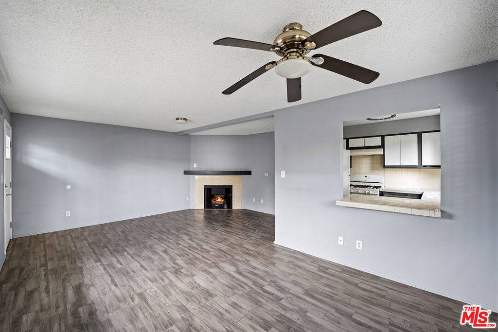 Studio City, CA 91602,4418 Colfax AVE #2