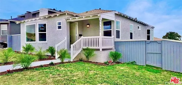 Los Angeles, CA 90047,10601 Ruthelen ST