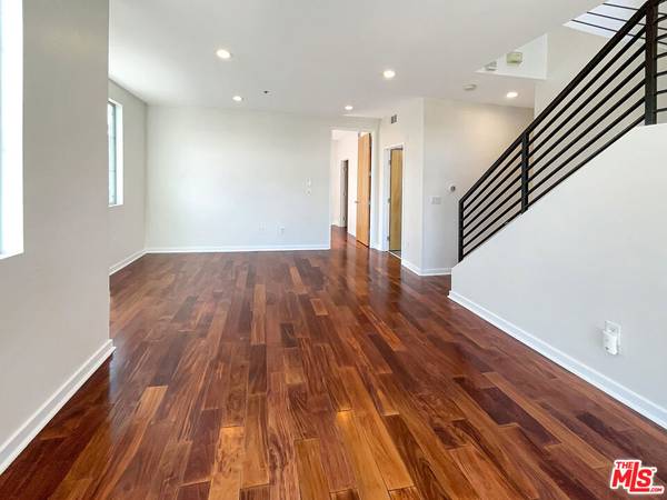 Playa Vista, CA 90094,5350 Playa Vista DR #1