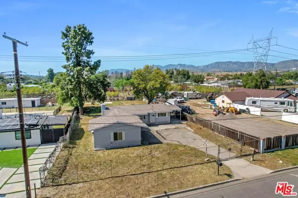 Sun Valley, CA 91352,11217 Allegheny ST