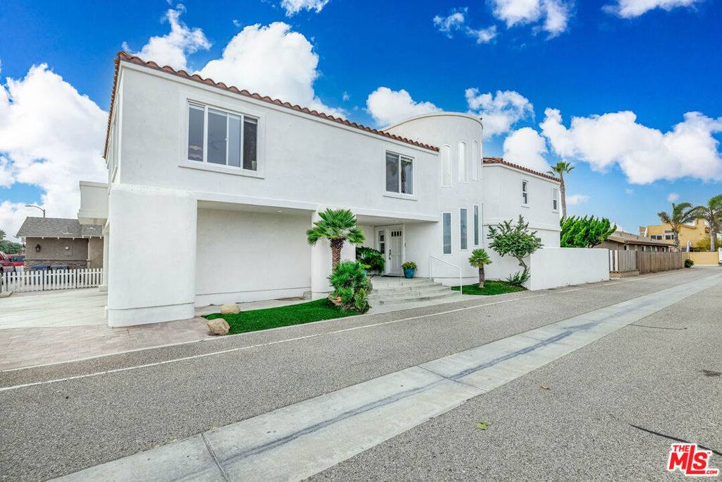Oxnard, CA 93035,5101 Breakwater WAY
