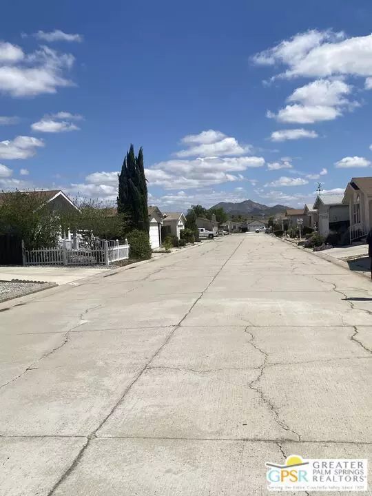 Menifee, CA 92586,27250 Murrieta RD #117