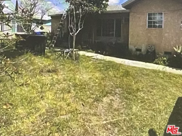 8207 Concord ST, Fontana, CA 92335