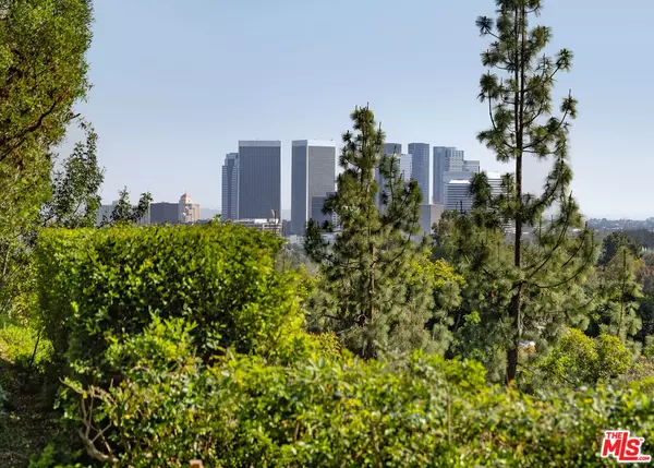 Beverly Hills, CA 90210,1116 Calle Vista DR