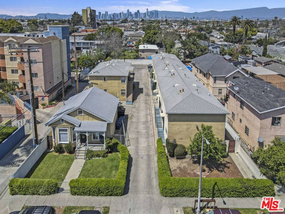 1129 E 52nd ST, Los Angeles, CA 90011