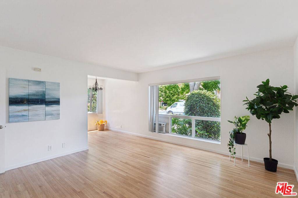 Long Beach, CA 90802,416 Orange AVE #1