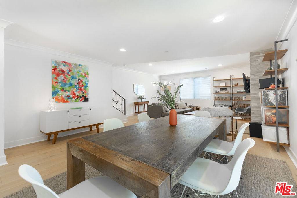 Los Angeles, CA 90066,3000 Federal AVE #101
