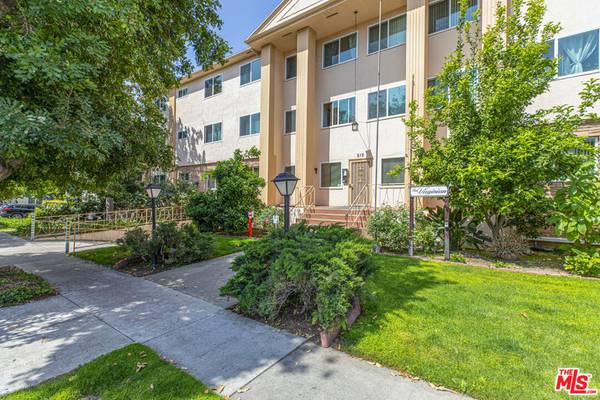 315 N Louise ST #203, Glendale, CA 91206
