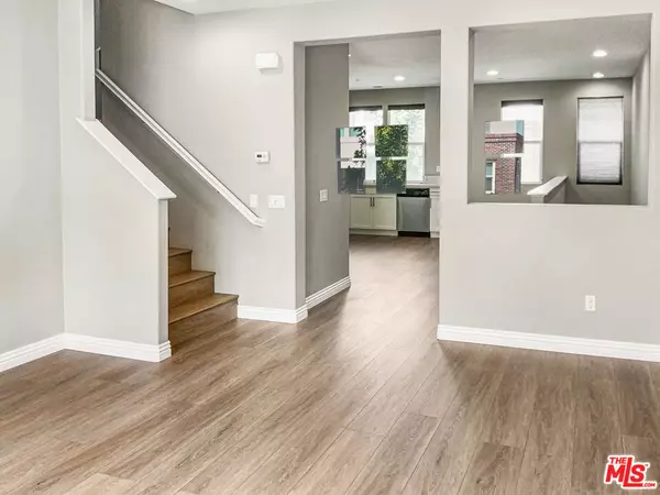 San Dimas, CA 91773,151 E Commercial ST
