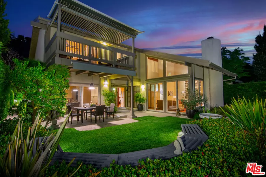 17017 Avenida De Santa Ynez, Pacific Palisades, CA 90272