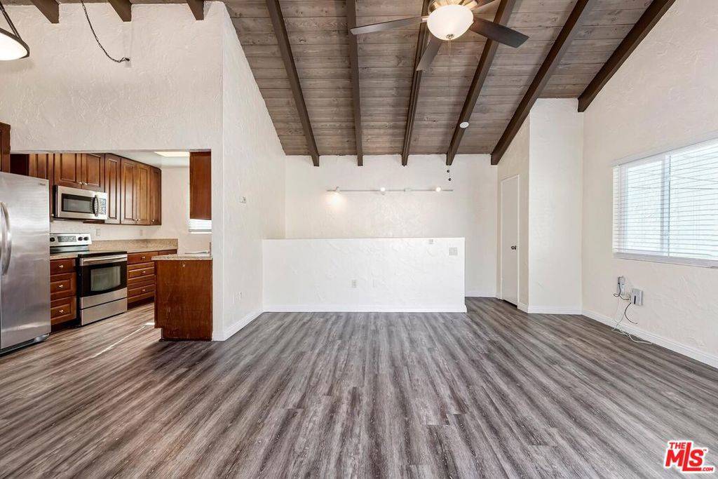 Redondo Beach, CA 90278,2214 Grant AVE