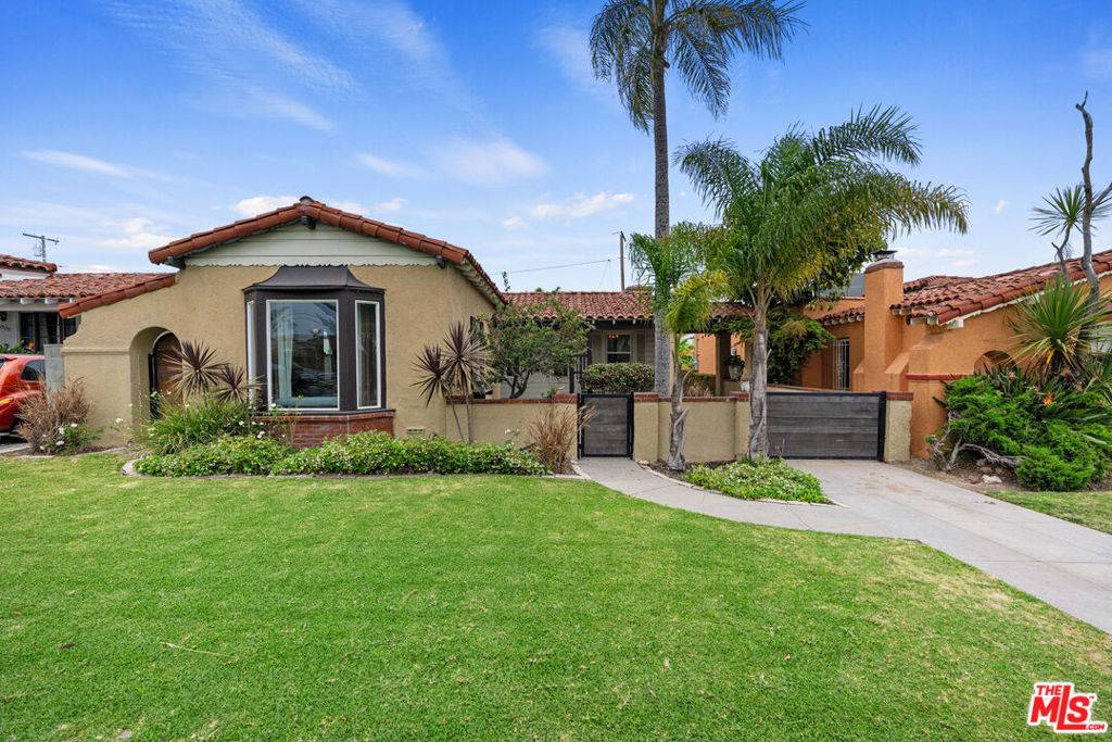 3001 W 80th ST, Inglewood, CA 90305