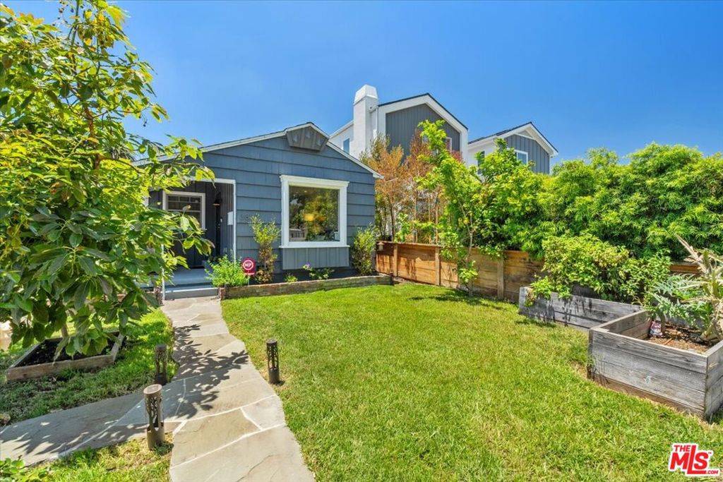 Los Angeles, CA 90066,3857 Bledsoe AVE