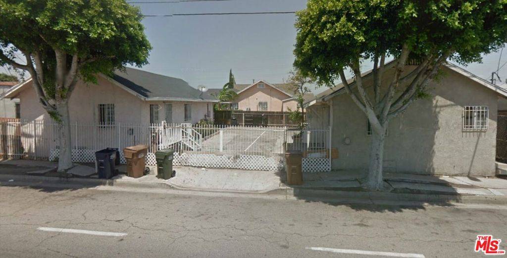 Los Angeles, CA 90044,1031 W Century BLVD