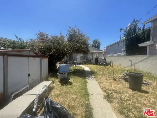 Harbor City, CA 90710,1681 251st ST