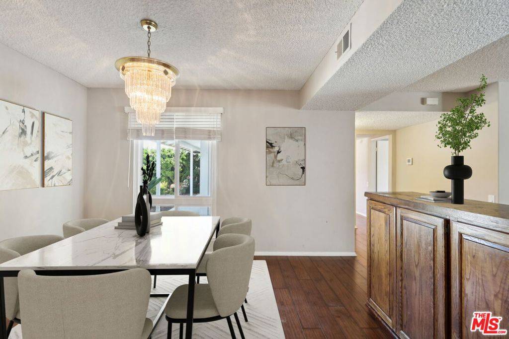 Camarillo, CA 93010,1708 E Euclid AVE