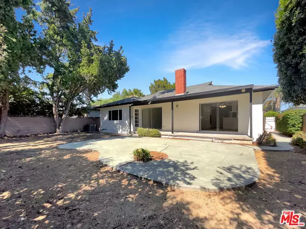 North Hills, CA 91343,8561 Marklein AVE