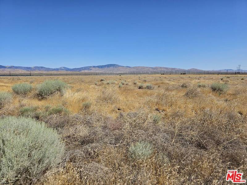 165 - E Street and Avenue A, Rosamond, CA 93535