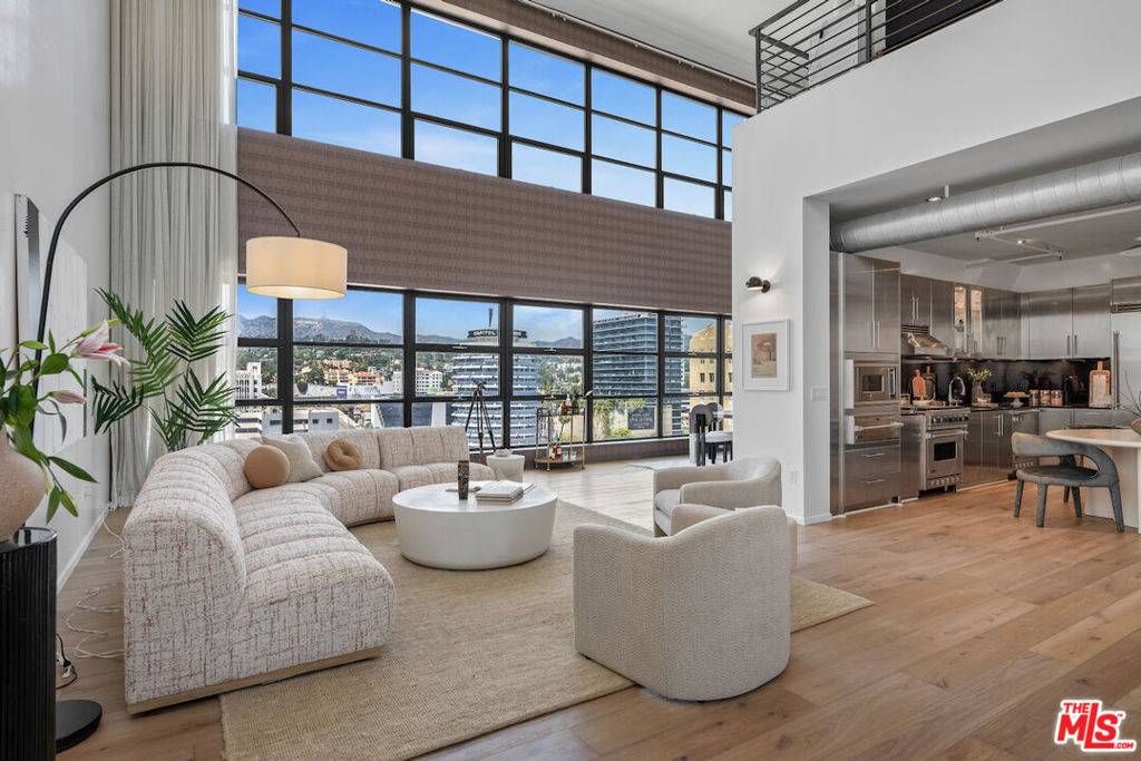 1645 Vine ST #1008, Los Angeles, CA 90028