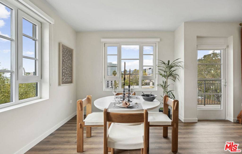 1818 N Cherokee AVE #407A, Los Angeles, CA 90028