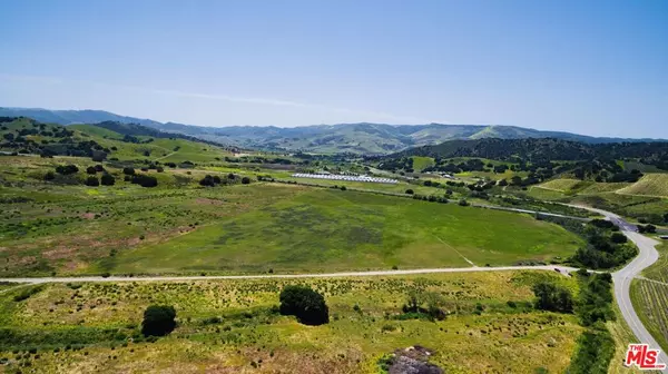 Lompoc, CA 93436,1066 Drum Canyon