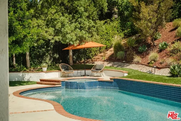 Westlake Village, CA 91362,5741 Stone Mountain LN
