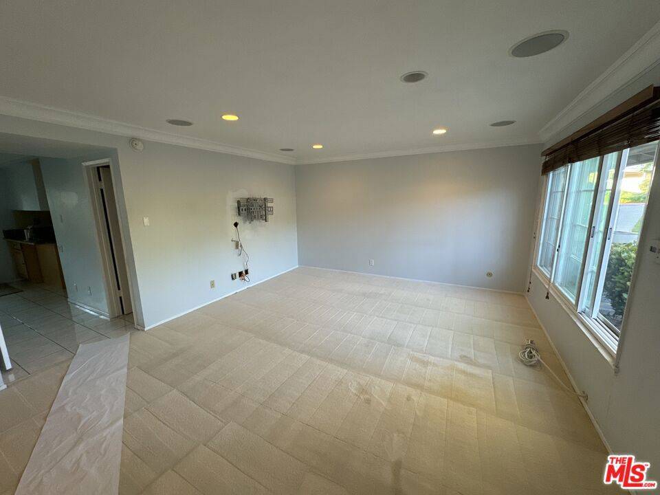 Inglewood, CA 90305,3500 W Manchester BLVD #145