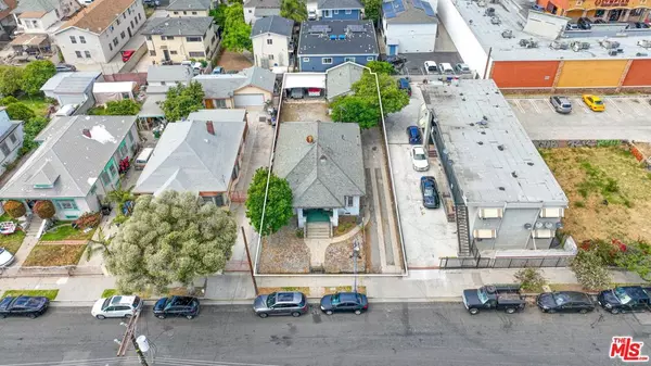 Los Angeles, CA 90007,1427 W 28th ST