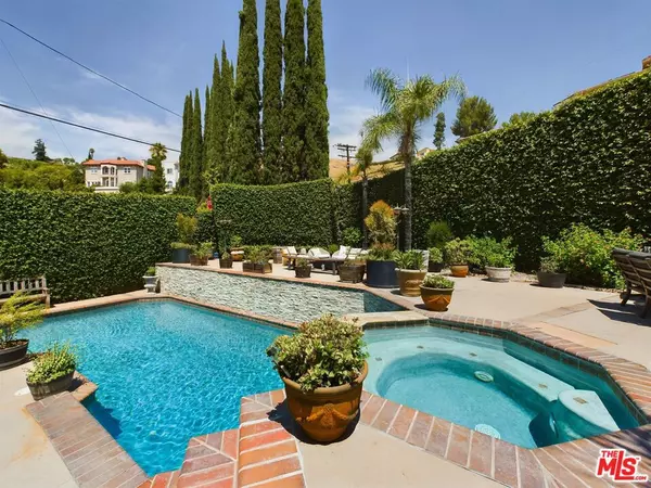 Woodland Hills, CA 91364,5038 Clavel CT