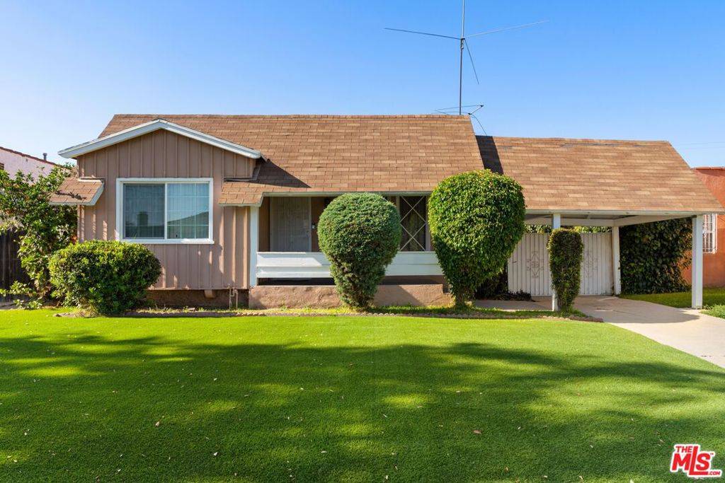 Inglewood, CA 90305,2617 W 78th ST