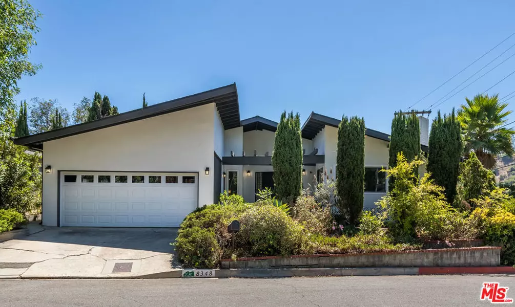 8348 Carmar PL, Los Angeles, CA 90046