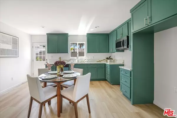 Panorama City, CA 91402,14320 Osborne ST