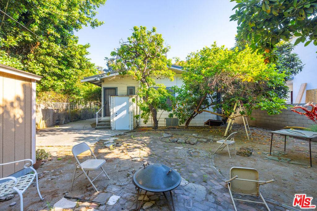 Los Angeles, CA 90007,1149 W 37th DR
