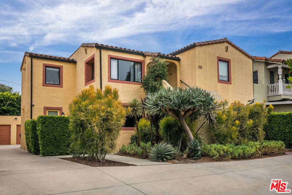 122 N Harper AVE, Los Angeles, CA 90048